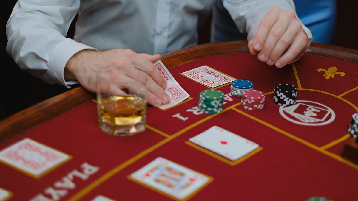 Benefits of no-download casinos — HTML5, PWAs, browser play