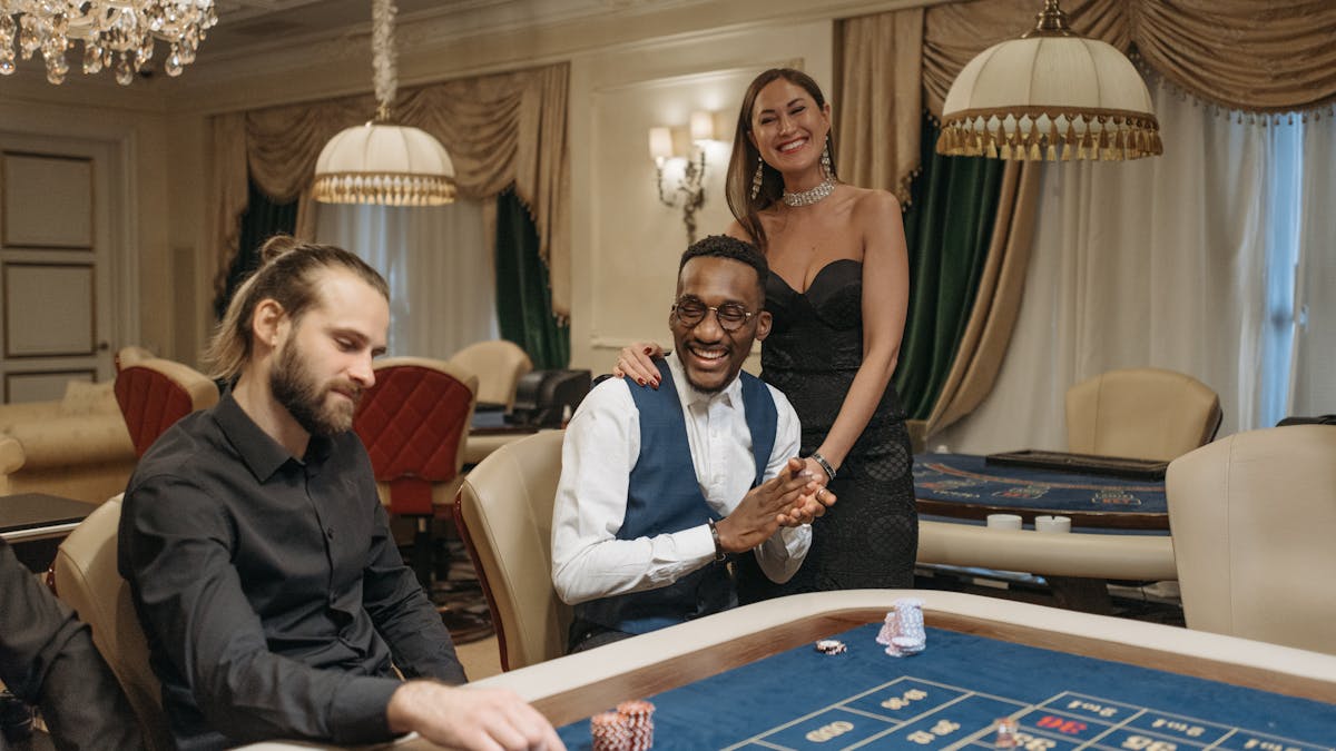 Benefits of playing at licensed casinos — real protections