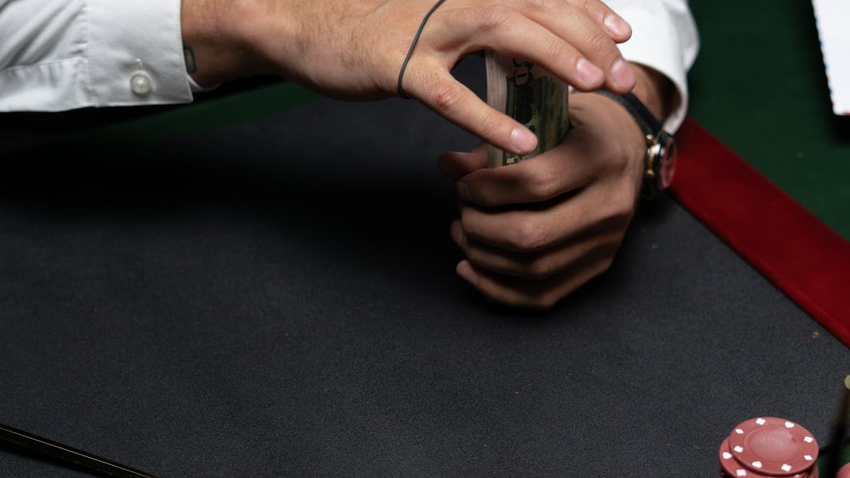 Explaining Cashback Bonuses for Casinos — Canadian player's quick reference